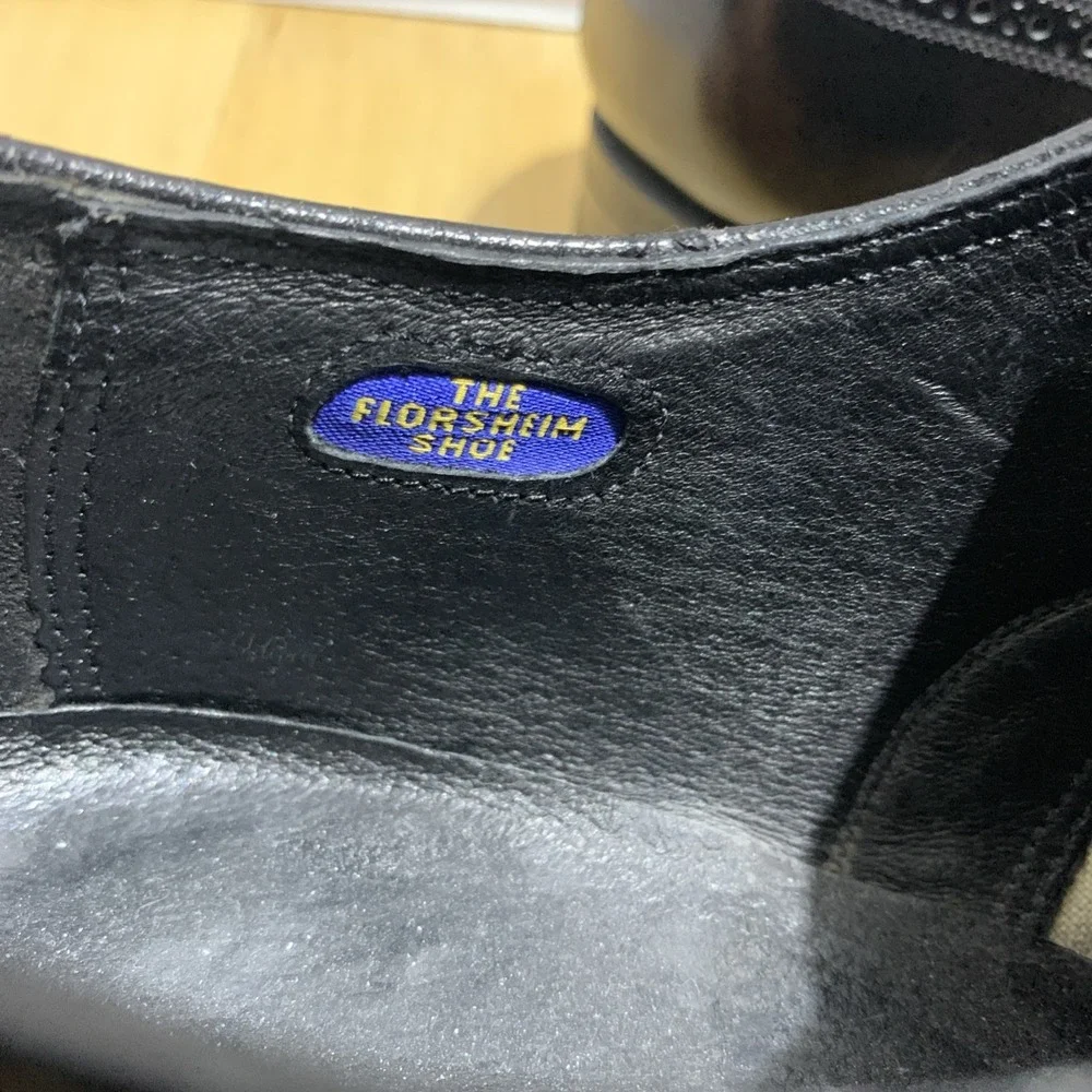 Florsheim Mens 10.5D Black Flexible Fiben Insole Leather Wingtip Oxford Dress
